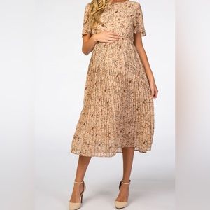 Beige Floral Pleated Short Sleeve Chiffon Maternity Midi Dress Size Medium
